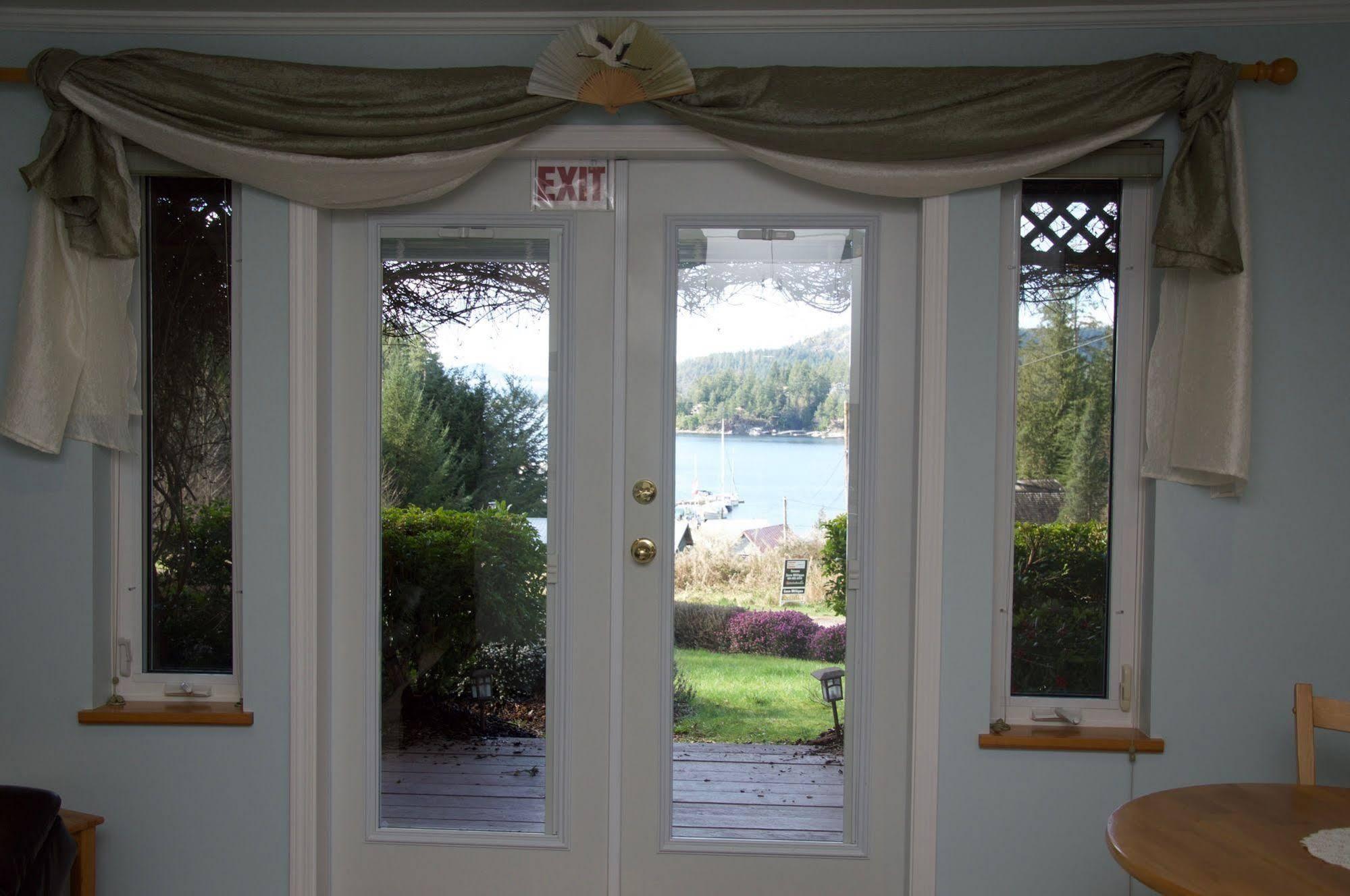 Enchanter Ocean View Suites Madeira Park Exterior foto